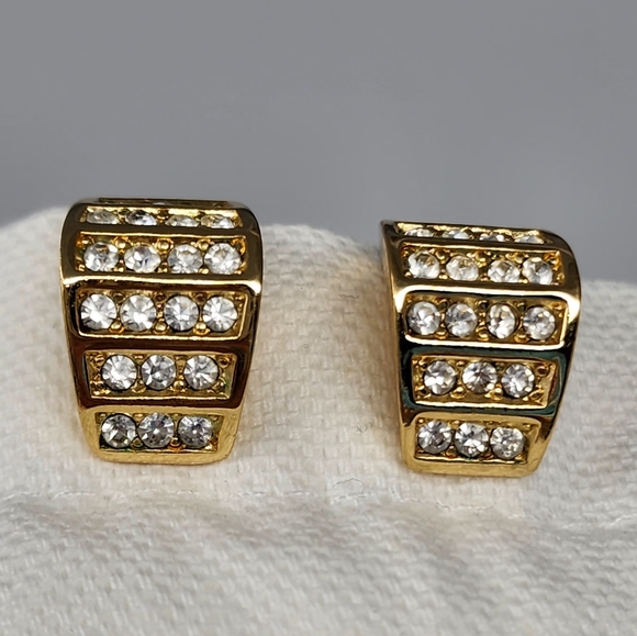 Christian dior Clip-on Earrings with Dustbag & Sample Perfume - Picture 4 of 12